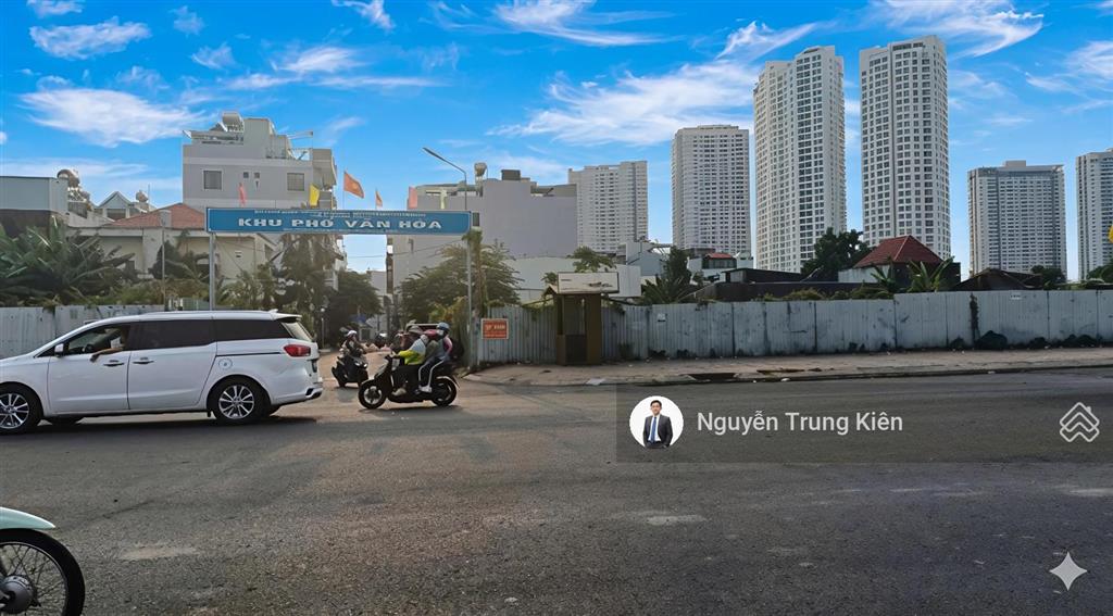 Nhỉnh 5 tỷ, nhà 4 tầng, 7 phòng cho thuê 14tr/th, sát vách him lam kênh tẻ, hiếm trong tầm giá