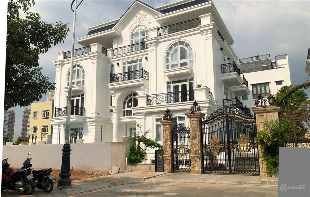 Cần bán nhà phố liền kề saigon mystery villas, nhà hoàn thiện đẹp, sang tên nhanh gọn 0906 789 ***
