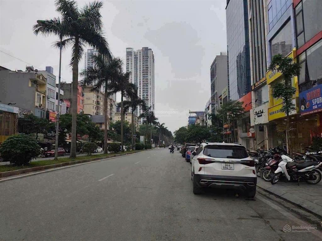 Bán gấp! mặt phố nguyễn khuyến dt 83m2*5 tầng mt 4.5m, kinh doanh sầm uất, vỉa hè rộng, giá 43.9 tỷ