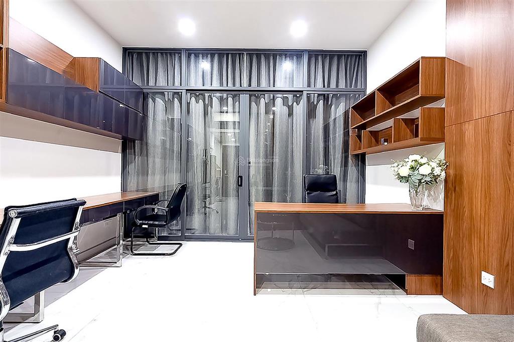 Bán officetel rivergate 151 bến vân đồn q4, 46.5m2 full nội thất, view sông, dòng tiền tốt