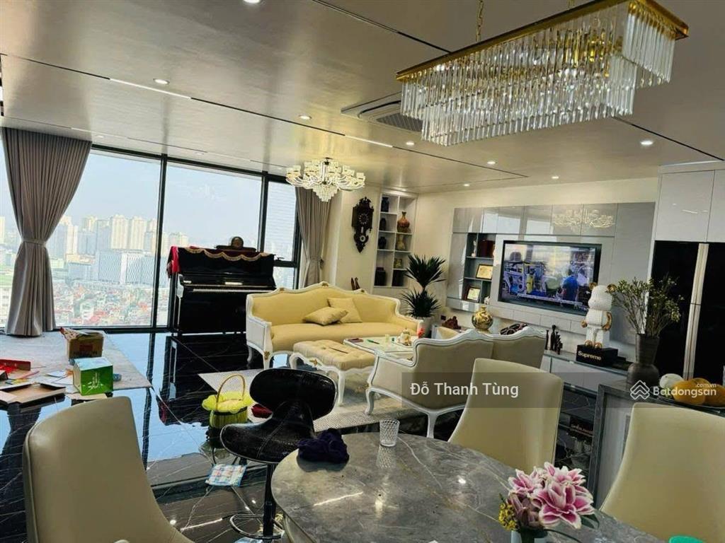 Bán căn duplex lô góc đẹp toà rainbow hà đông. diện tích 410m2, tặng full nội thất. giá 21 tỷ có tl