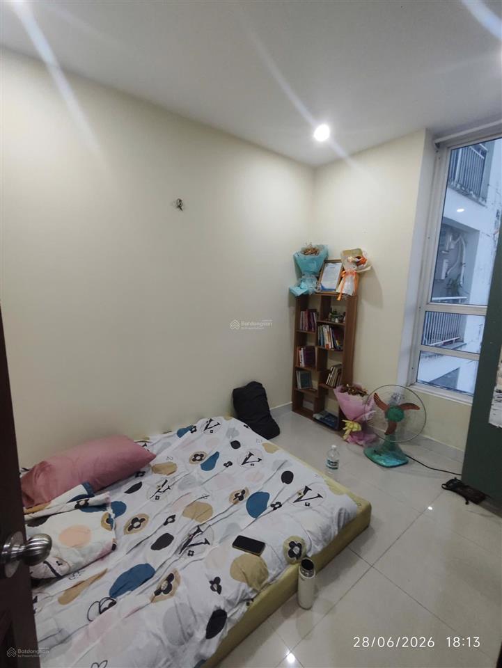 Bán nhanh căn 2pn 83m2 the mansion full nội thất nhà mới đẹp chỉ 2 tỷ 490 thương lượng đã có sổ