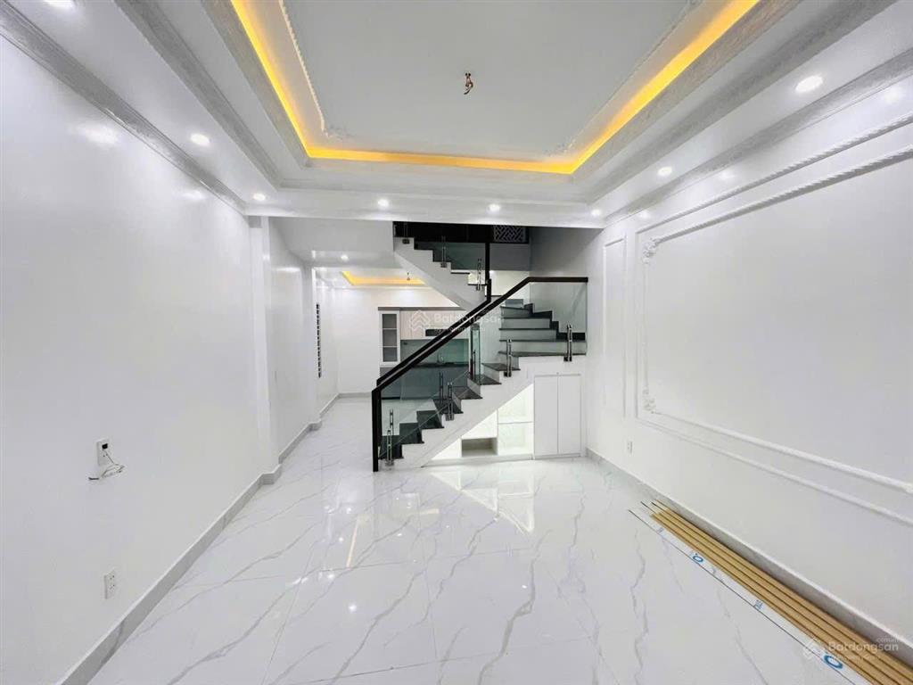 Nhà 4 tầng xây mới tại bình kiềutdc bình an ô tô đỗ thoải mái gần nhà.