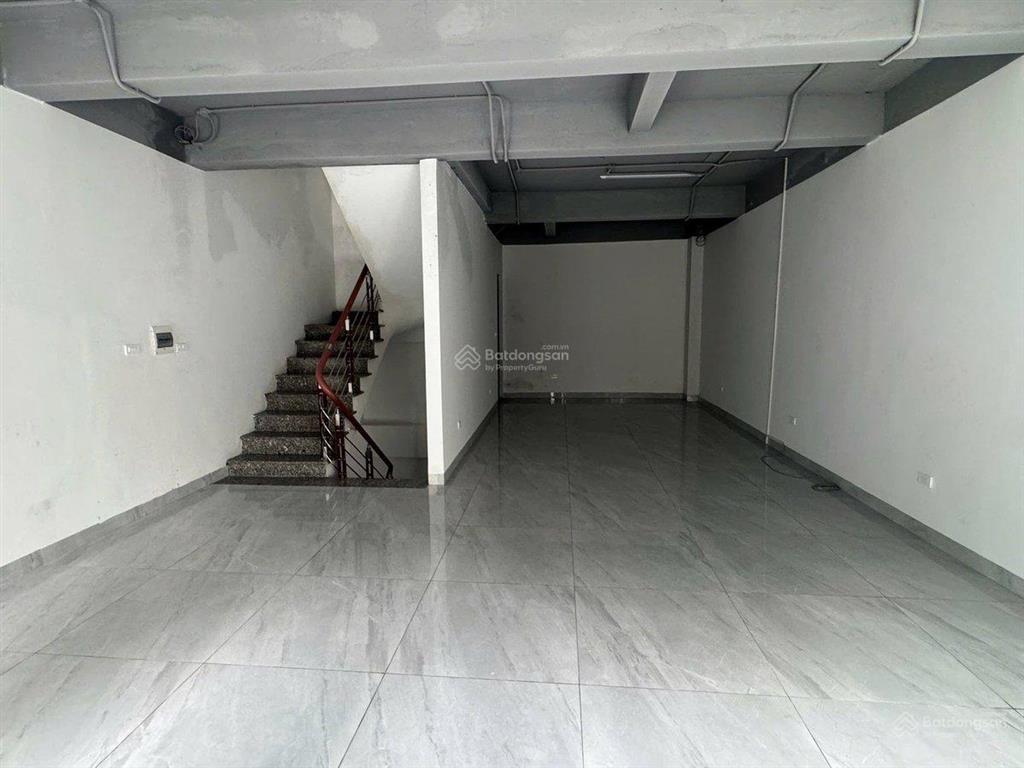 Phân lô liền kề khu nhà ở nam trung yên cầu giấy hai thoáng khu vực kinh doanh sầm uất