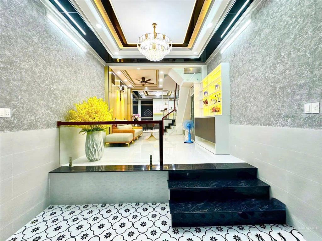 Siêu phẩm 3 tầng huỳnh tấn phát 55m2 6,5 tỷ (còn thương lượng)