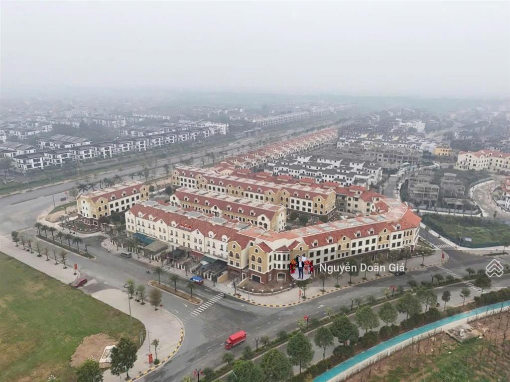 Bán biệt thự song lập 416m2 tại nam an khánh, sẵn sổ giá tốt, giáp hồ lớn và 2 tòa tháp tài chính