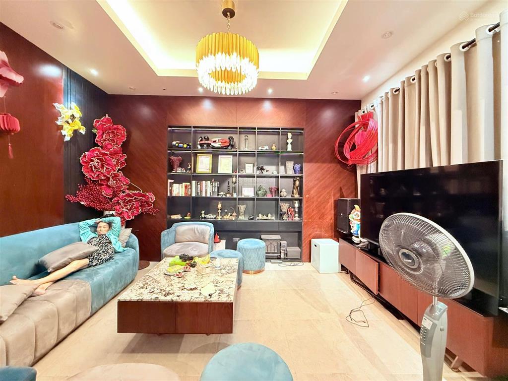 Hiếm! đại la 6,9 tỷ ngõ trước nhà 3m, 2 thoáng vĩnh viễn, gần phố, dân xây, sđcc, đã qh ổn định