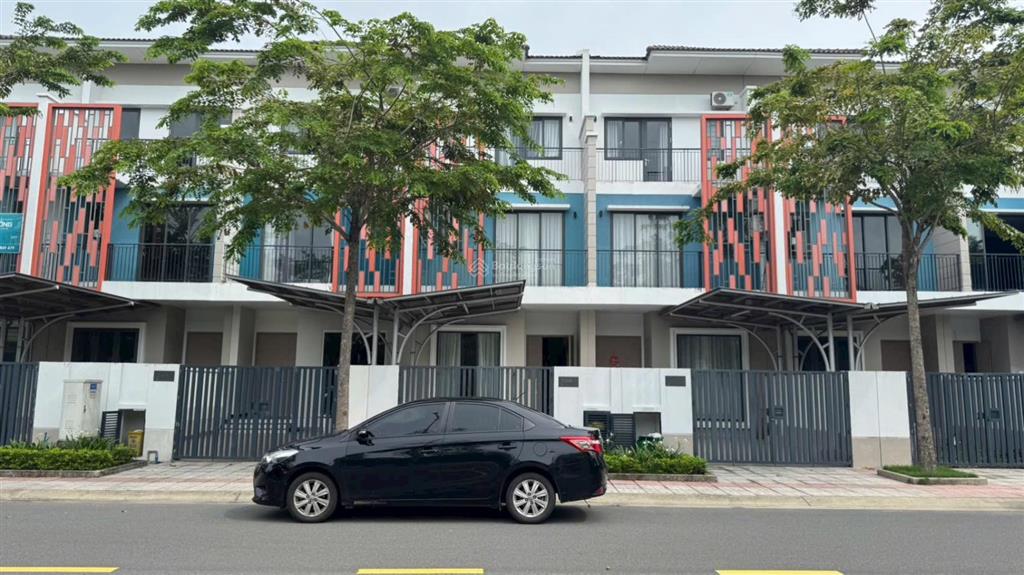 Bán nhà sun casa central sổ hồng riêng giảm giá bán nhanh