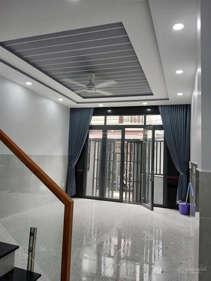 Cần bán nhà nguyễn thái bình dt 4x16, 1 trệt 3 tầng, p12, q. tân bình