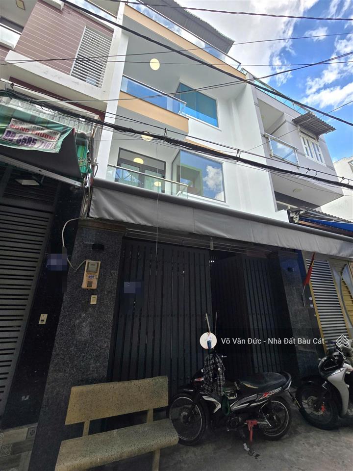 7,79 tỷ siêu phẩm ngang 5mx17m dtcn 84m2 đúc 3 lầu mới hẻm gò dầu, tân phú