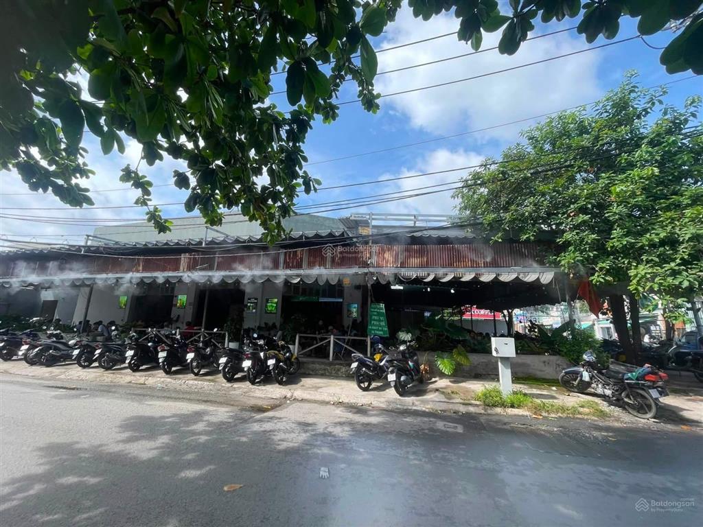 Lô góc 2 mặt tiền trần văn mười, xuân thới sơn 430m2 đang có dòng tiền cho thuê 25tr/tháng.