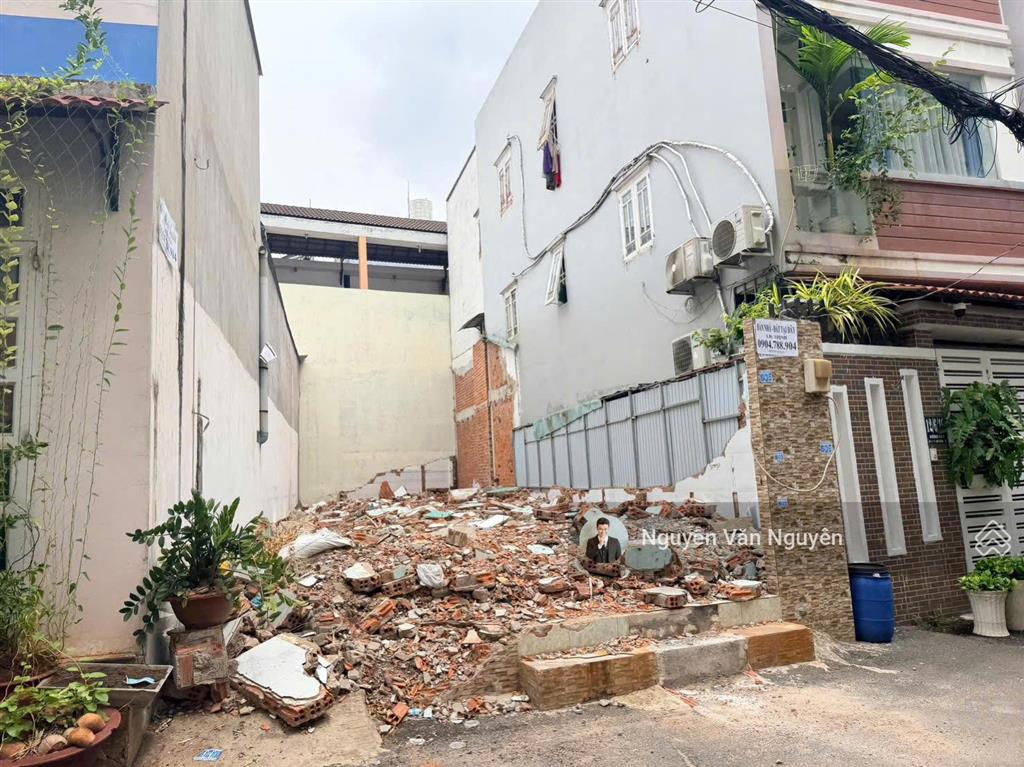 Hiếm! bán đất gần đường hoàng diệu 2, thủ đức, 100m2 (5 x 20m), vuông a4, hẻm rộng 8m. tiện xây mới