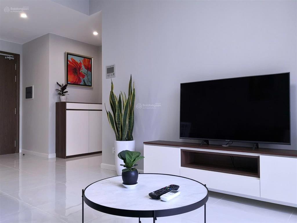 Giá 5,820 tỷ, giá hời bán căn hộ 1pn masteri an phú 52m2, view xa lộ, full nội thất.