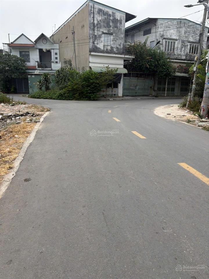 Chuyển nhượng 1.1ha đất lê thị trung, an phú 40x255, giá 130 tỉ. 0911 039 ***