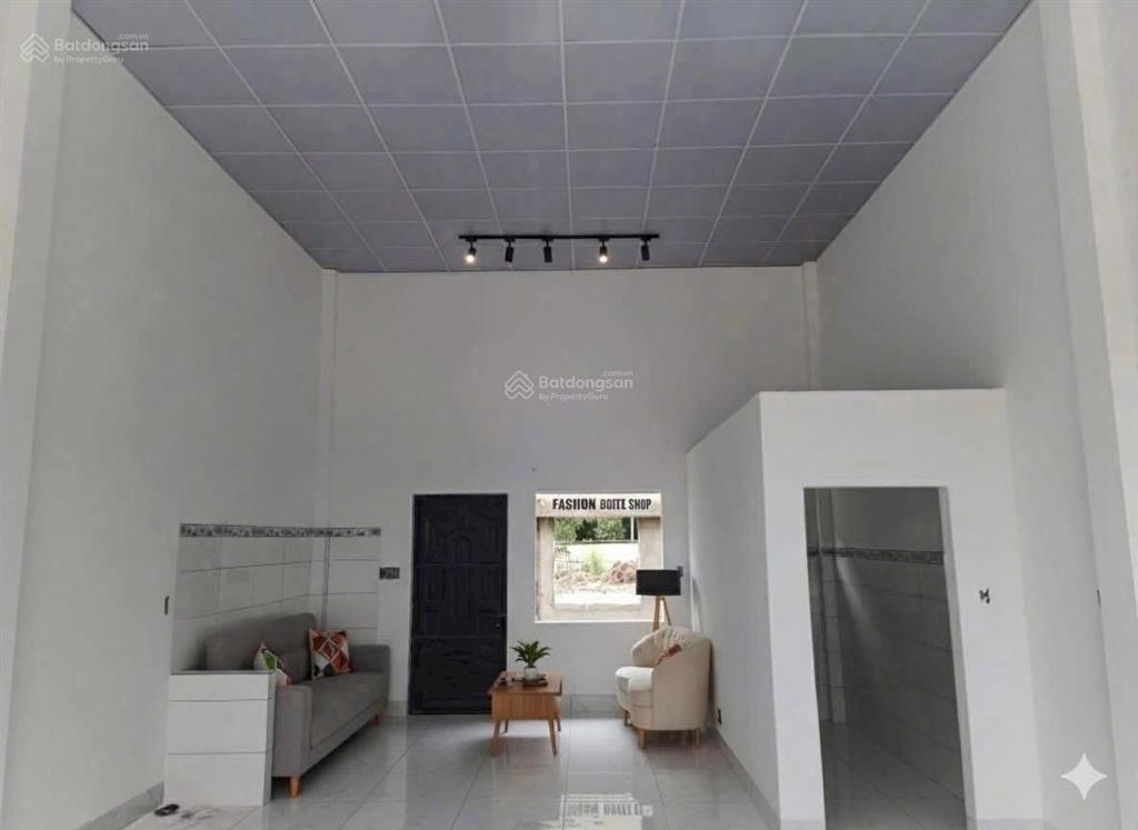 Bán căn shophouse liền kề kcn giá 2,1 tỷ
