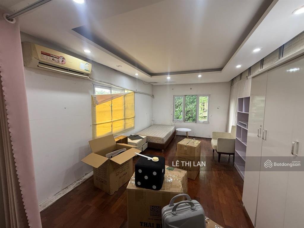 Căn hộ tập thể tầng 2 kim liên ở phố lương định của, 3,2 tỷ, 75m2, 2pn, 1wc sổ đỏ đống đa nhà đẹp