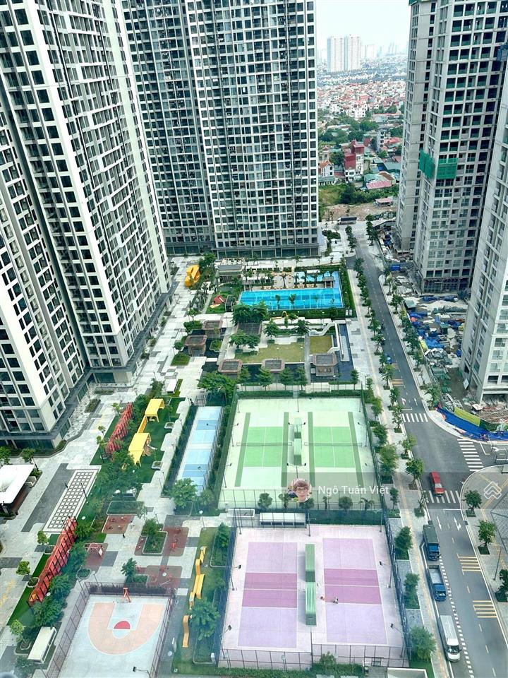 Siêu hot bán căn hộ 2pn + 63m2 tầng trung, hướng mát, view nội khu panorama siêu đẹp giá siêu hời
