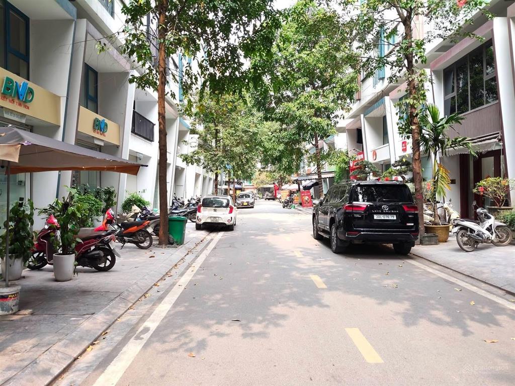 Vạn phúc nhà nằm trong khu vip hà đông liền kề cao cấp kđt ngân hà vạn phúc đồng bộ