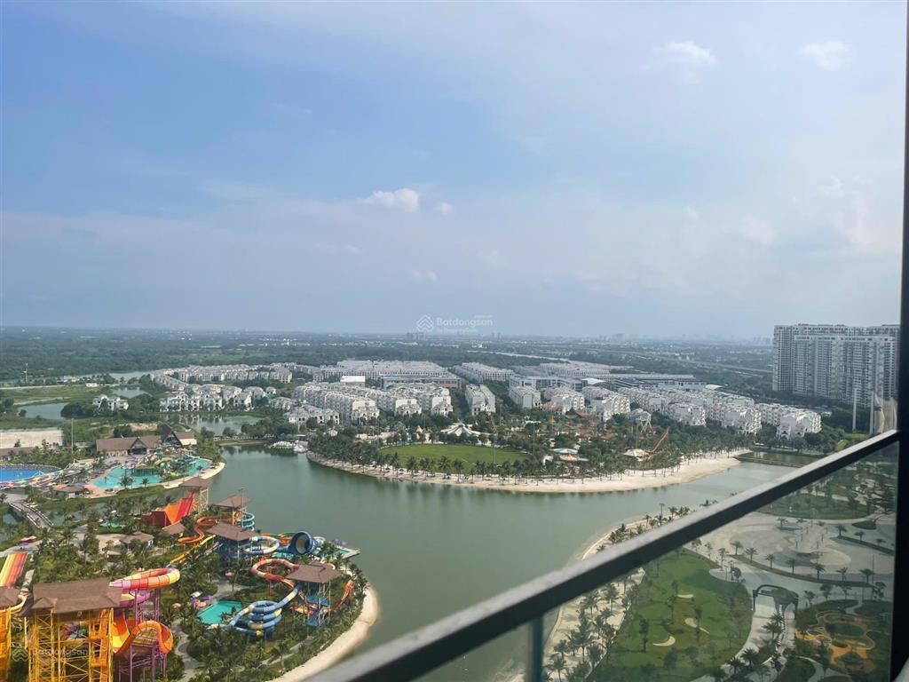 Bán căn 3pn2wc view trực diện công viên 36ha, giá 8,299 tỷ, dt 100m2, the beverly vinhomes quận 9
