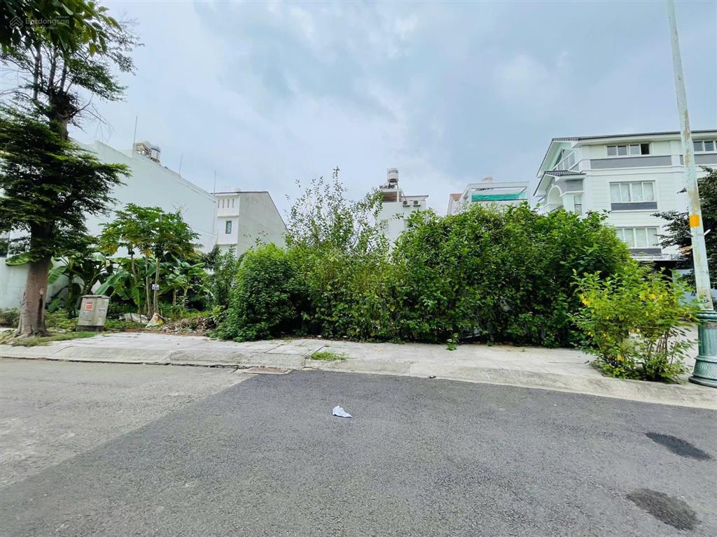 Bán gấp đất q2, khuôn đất 378m2 chỉ 23 tỷ, full thổ cư, đường 12m ngay mặt tiền nguyễn duy trinh