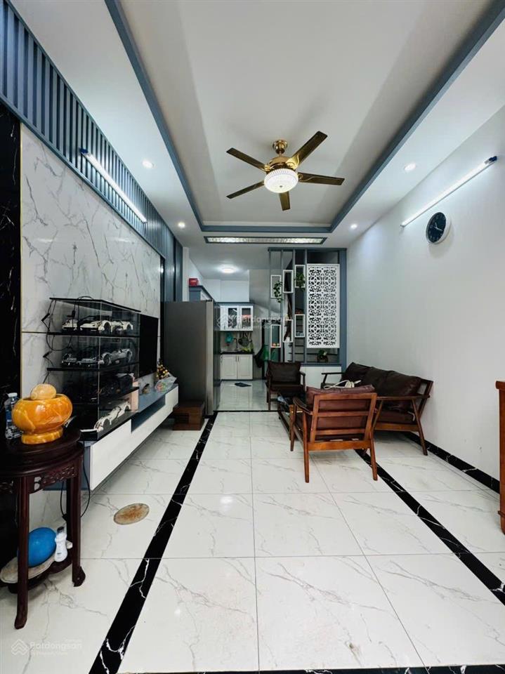 Hót! chính chủ bán nhà phố nguyễn trãi 36m2 x 5 tầng cách ô tô 12m giá chỉ 6,4 tỷ