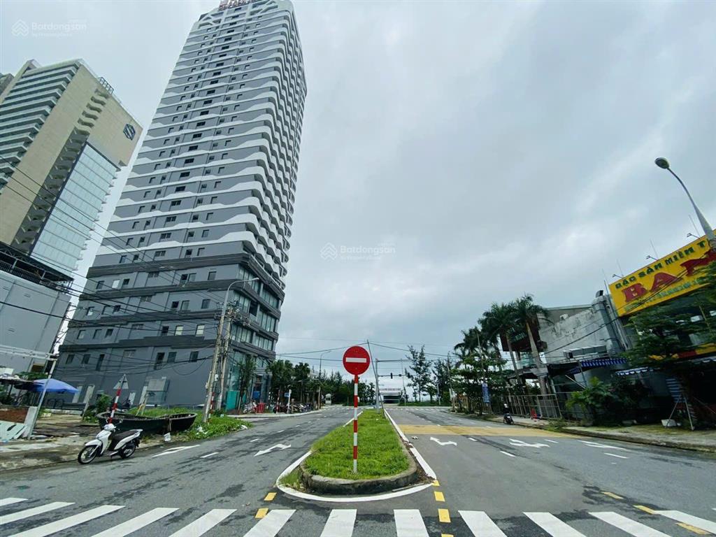 Bán đất biển giá đầu tư đường 7m5 phó đức chính ngay vương thừa vũ, sơn trà, đn. giá tốt 9,8 tỷ
