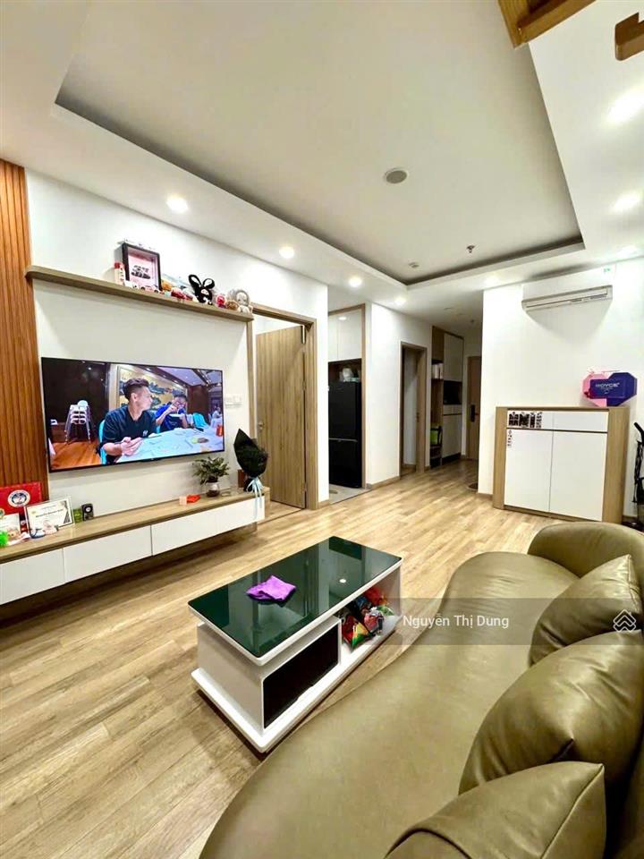 Cần bán căn 73m2 full nội thất ban công đông nam giá chỉ 5.8 tỷ bao phí