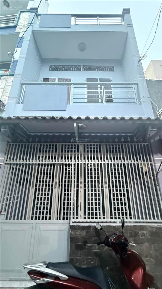 Giá quá rẻ chỉ 4 tỷ 1 lầu 2pn gần chợ lê văn quới giáp ngã tư bốn xã