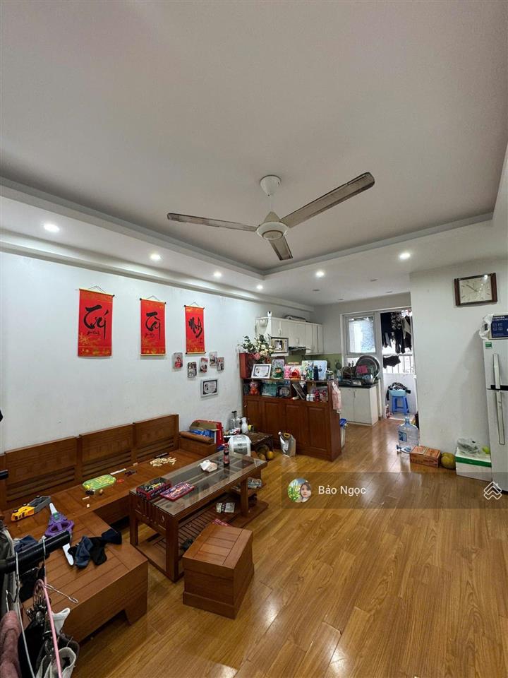 Bán căn hộ ct5 kđt xa la hà đông thiết kế 68m², 2 phòng ngủ, 2 wc. sổ đỏ lâu dài, giá 3,7 tỷ.