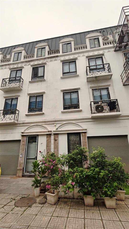 Bán liền kề lacasta văn phú, hà đông trục kinh doanh vip cạnh tháp đồng hồ, 75m2 chỉ hơn 22tỷ