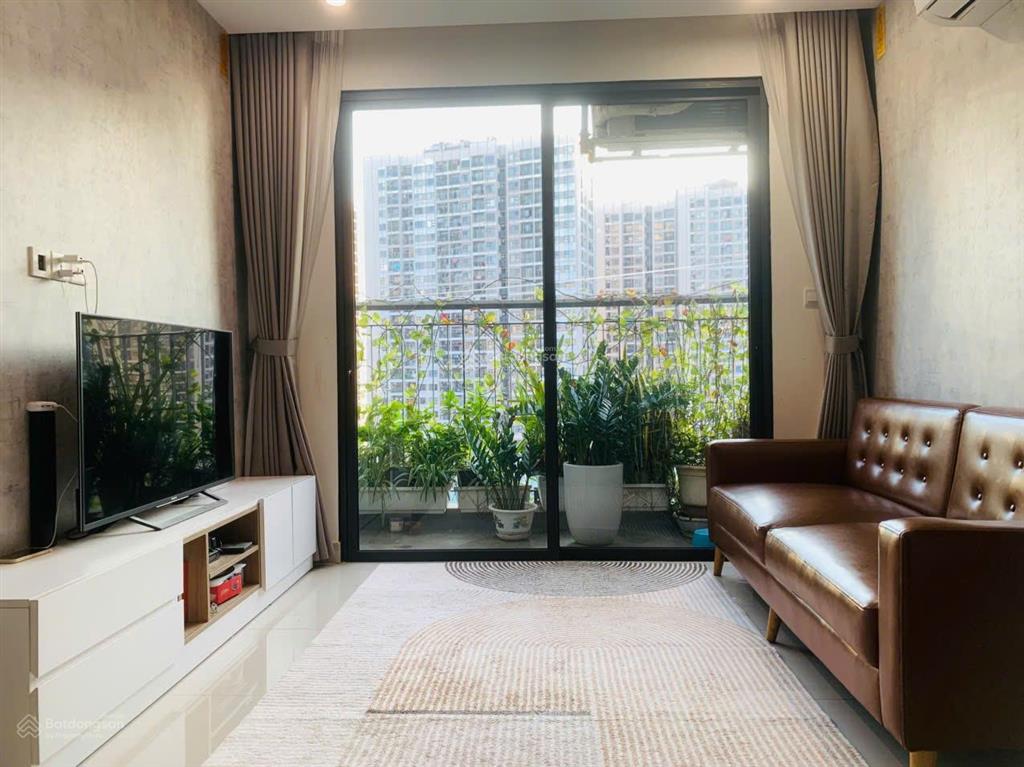 Siêu phẩm căn 3pn2wc tầng đẹp full đồ xịn, view thoáng bể bơi 4 mùa giá chỉ 4,5 tỷ tại vinhomes ocp