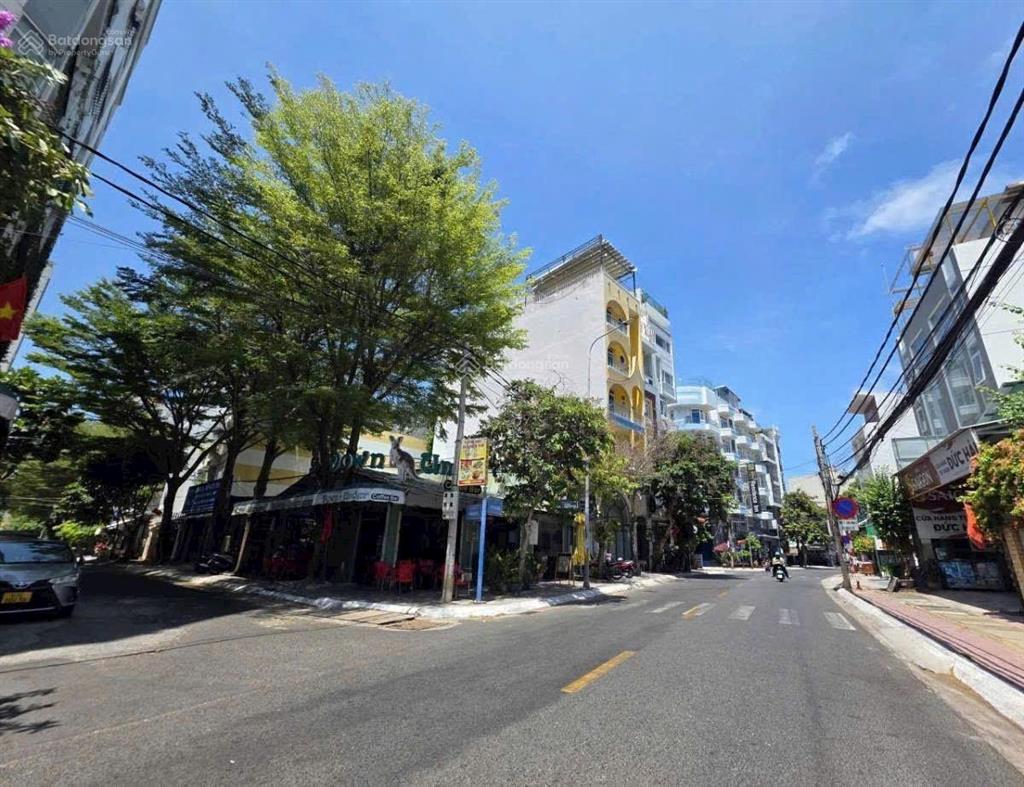 Đi định cư nên cần bán lô đất cực đẹp cực hiếm, góc 2 mặt tiền phan chu trinh bãi sau vũng tàu