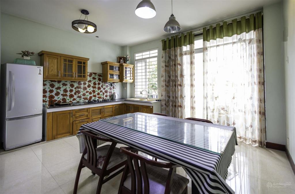 Bán nhà kdc 6b đại phúc. dt 100m2, 3 lầu, sổ hồng, vị trí đẹp giá 10,5 tỷ. e. duyên 0901 023 ***