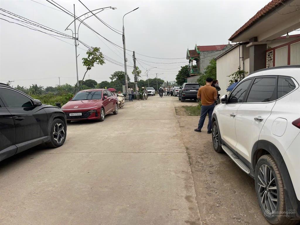 Bán nhanh 120,4m2 trục chính mễ sở, văn giang đường 2 ô tô tránh nhau. kinh doanh được luôn giá 3x