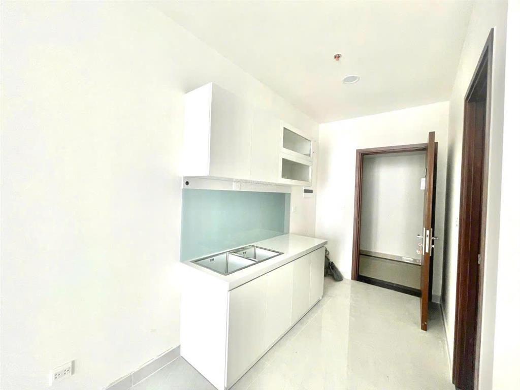 Cần tiền bán gấp căn hộ sunrise riverside 1pn 1wc ntcb giá 2,350 tỷ bao thuế phí. 0978 459 ***