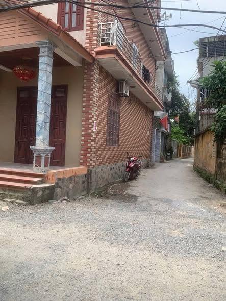 Trục chính Kinh doanh buôn bán NGỌC QUỲNH _NHƯ QUỲNH CẦN BÁN