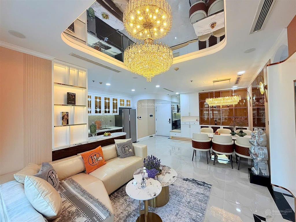 Bán 3pn full view nội thất mới decor 100%