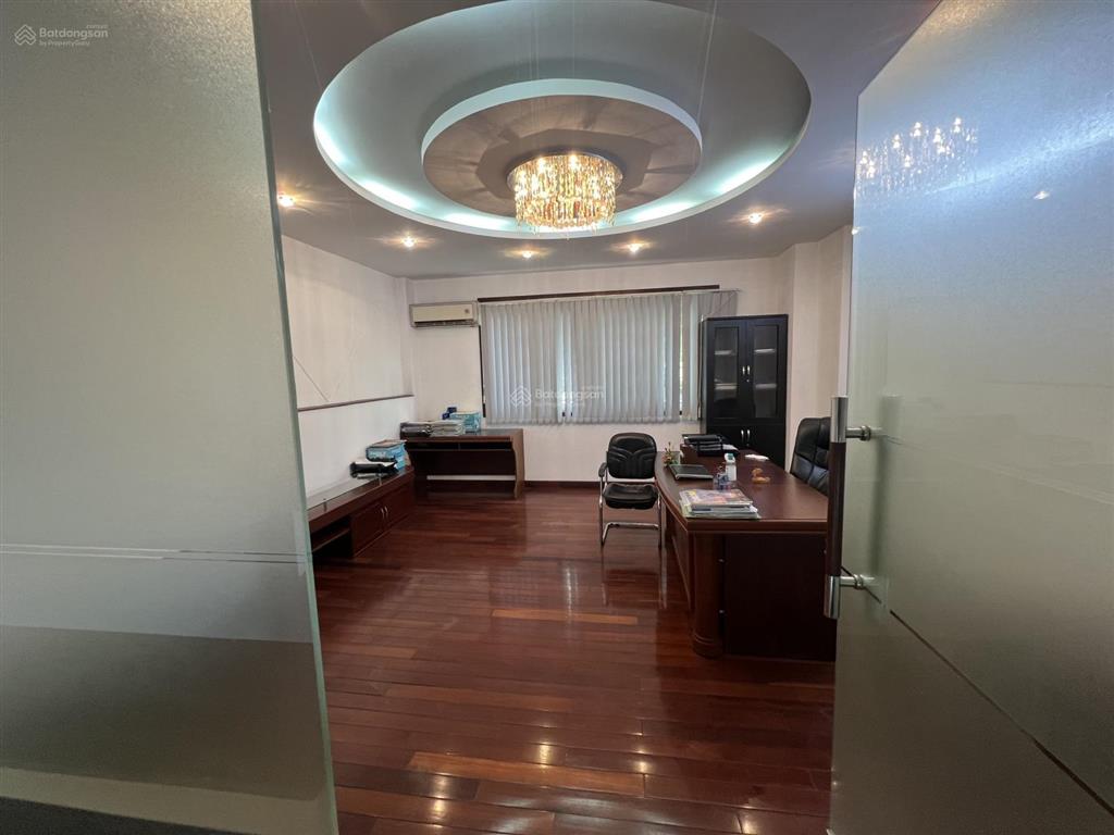 Bán nhà phố 4pn, 5wc tại khu dân cư ven sông sadeco, 13,5 tỷ, 90m2, (288m2 sàn) giá tốt, sh