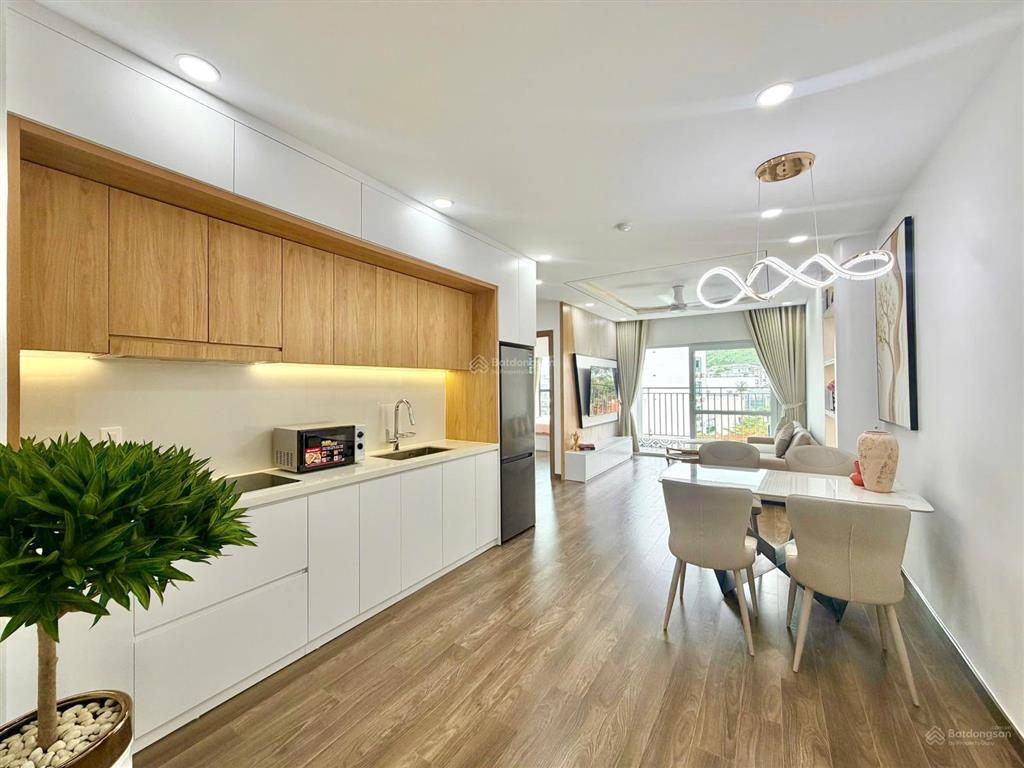Kiều trinh 606 bán căn hộ nội thất đẹp tòa oc3 đồng bộ sảnh đẹp giá tốt