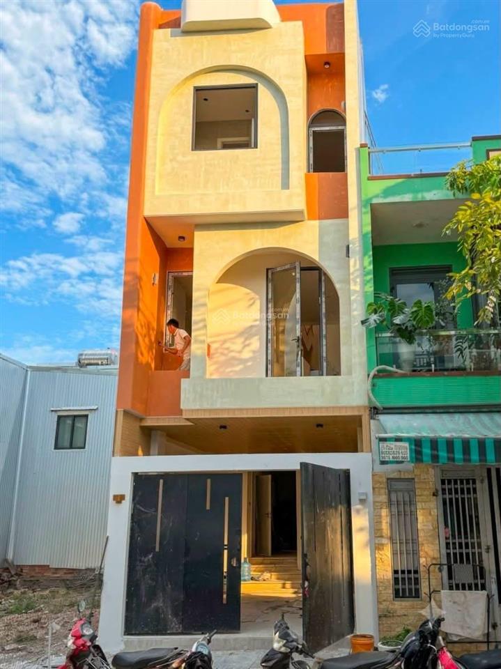Bán homestay 3 tầng mt phan bôi sơn trà, cách biển mỹ khê 5 phút, 61m2 với 4pn full nội thất