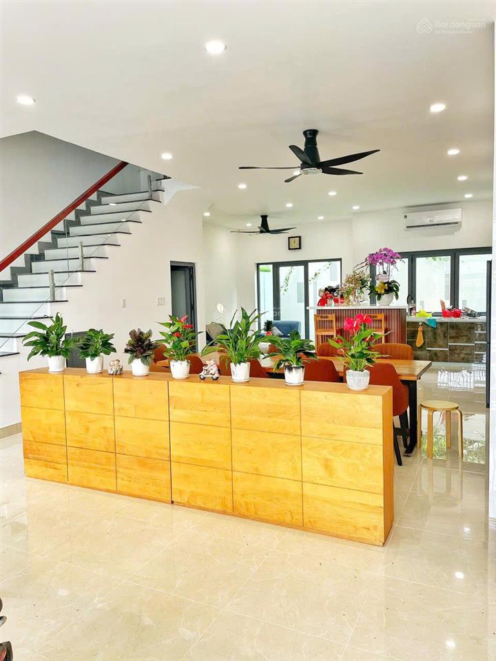 Bán nhà làng việt kiều intresco kdc 13e, bình chánh