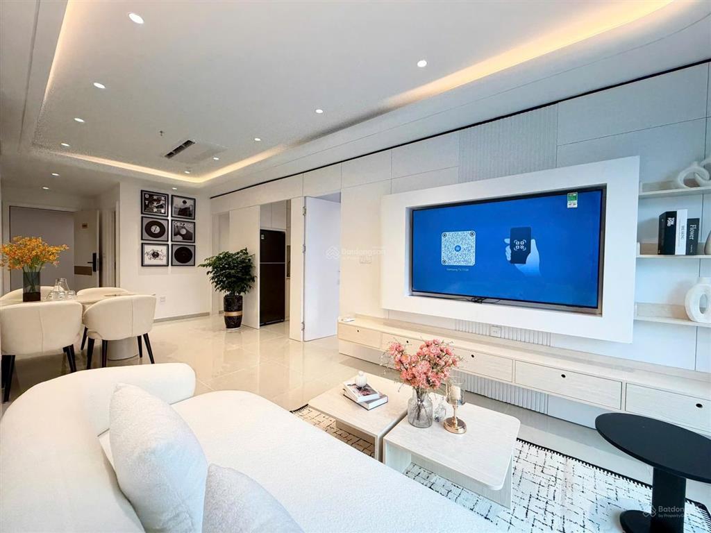 Kiều trinh 3504bán gấp giá thương lượngcăn hộ vip ngắm hoàng hôn giá mềm hiếm có