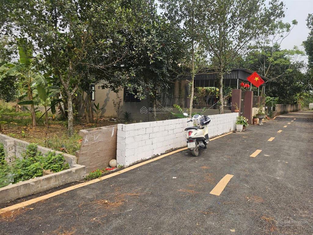 Bán gấp đất hòa lạc 100m2 full thổ cư, giáp quốc lộ 21, ô tô vào đất, chỉ 2,5 tỷ