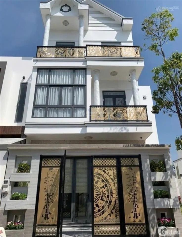 Nhà 800 triệu phạm thế hiển, quận 8, 7x20m, 2 lầu, 140m2, 4pn, 3wc, shr