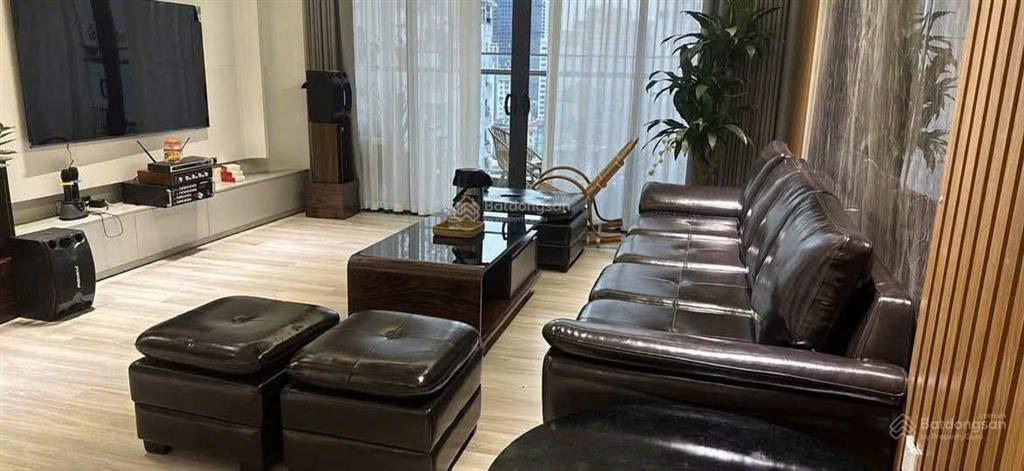 Bán liền kề khu đô thị mỗ lao, hà đông. dt 60m2 x 5 tầng, mt 5m thang máy, 18.5 tỷ. 0983 237 ***