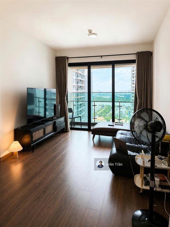 Chủ gửi bán căn 2pn có sẵn sổ hồng, view sông sg và nội khu dự án, chỉ 10 tỷ (bao hết). gọi ngay