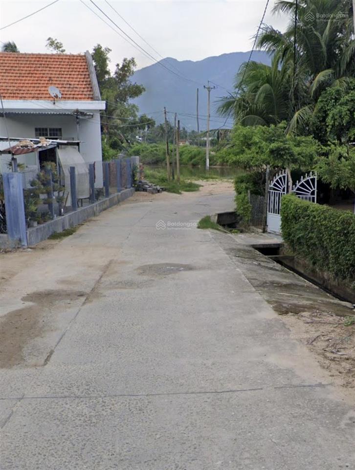 Bán đất thổ cư giáp sông tại huyện vạn ninh