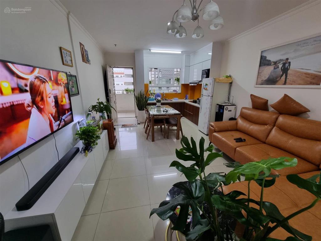 Bán căn 1 pn green town sổ hồng 2,2 tỷ view thành phố