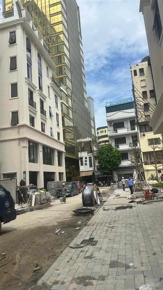 Bán nhà kbt 6,5 tầng khu dự án 29 phố láng hạ xây mới.