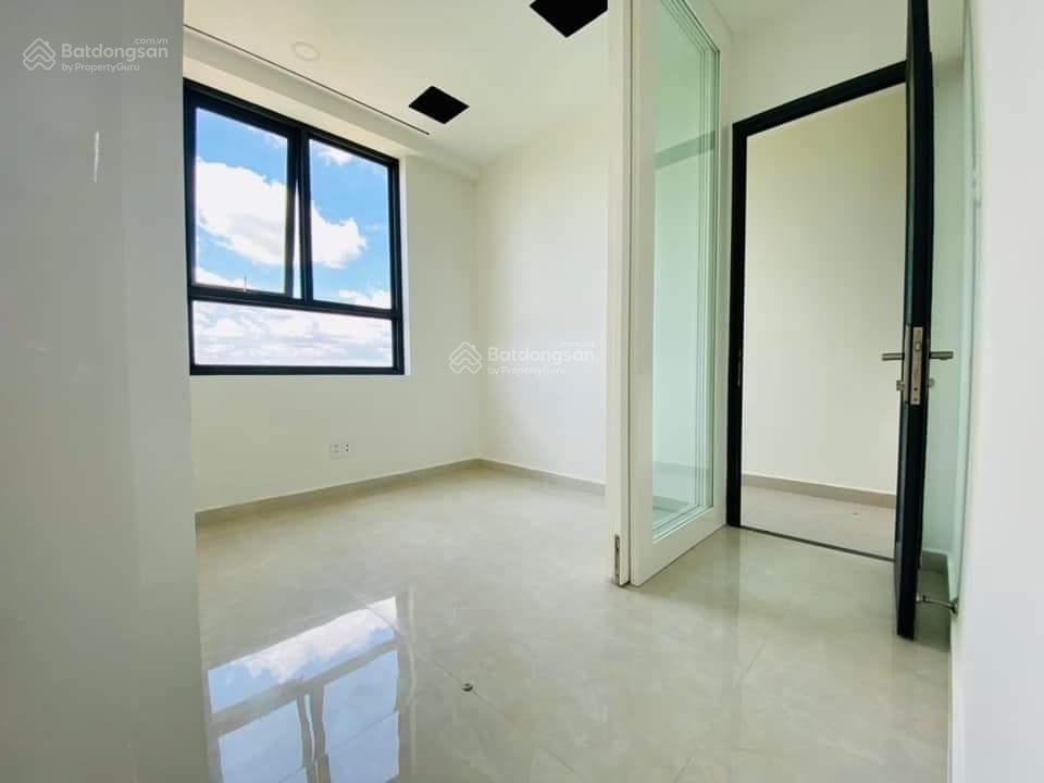 Sg intela 50m2, tầng 15 nhà trống, view ngoài thoáng mát, giá 2,1 tỷ